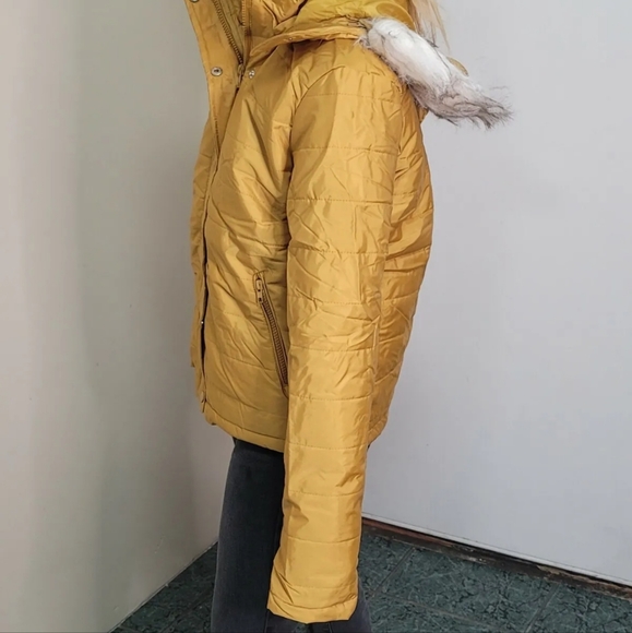 Women's mustard full zip hood jackets Size Medium/Small - Picture 2 of 8